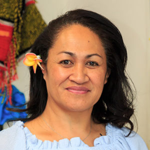 Dr Tamasailau Suaalii-Sauni